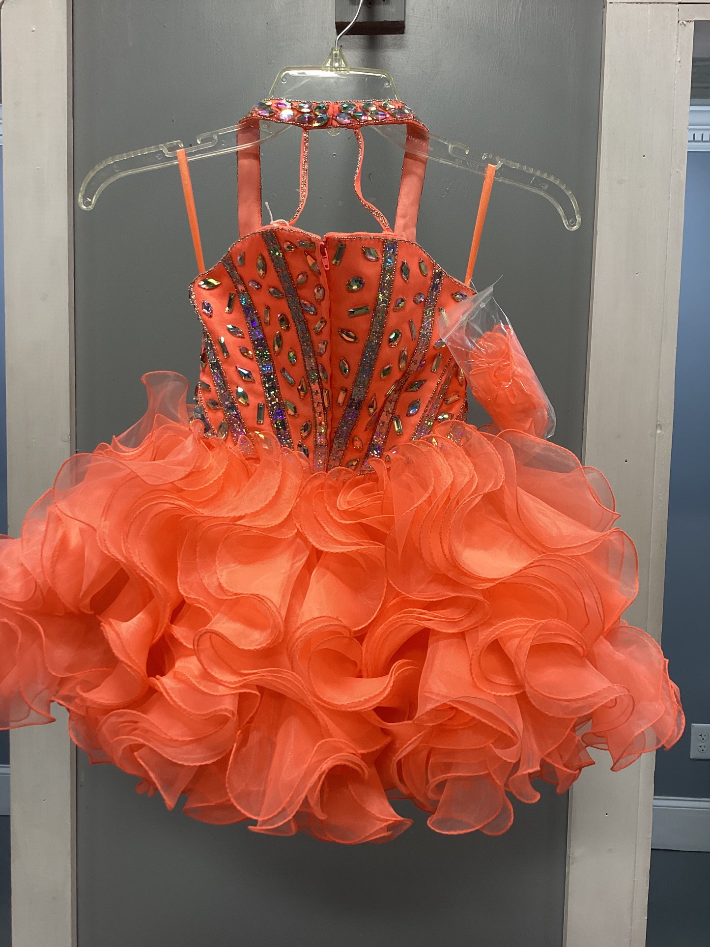 UF037S-1675 Unique Fashions ORG4