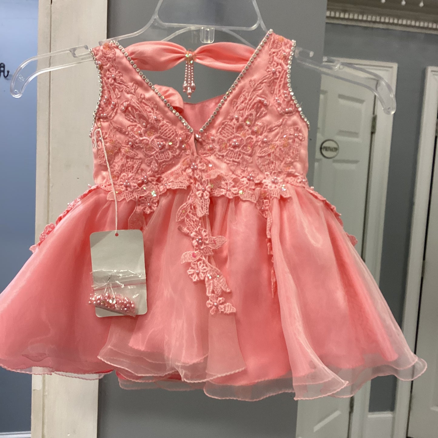 216 Unique Fashions