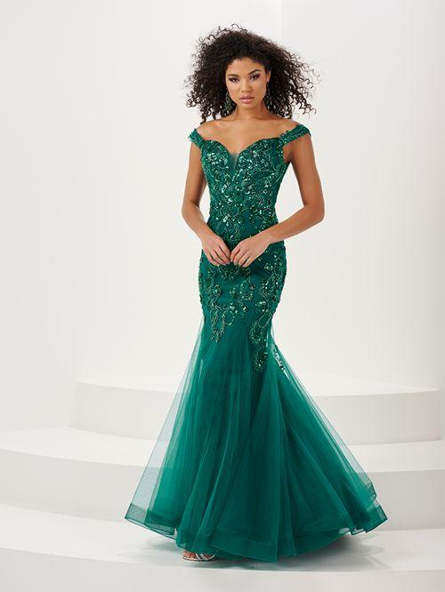 Collections Glitz and Glamour Prom and Pageant Collections Glitz and Glamour Prom and Pageant