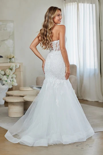 7090 Amelia Couture 26L