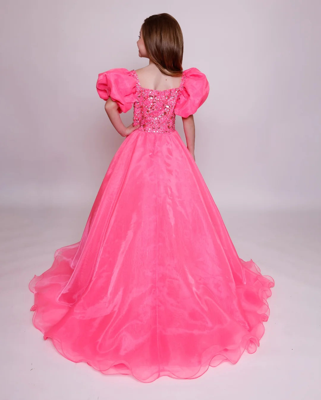 39885 AVA PRESLEY 26KL