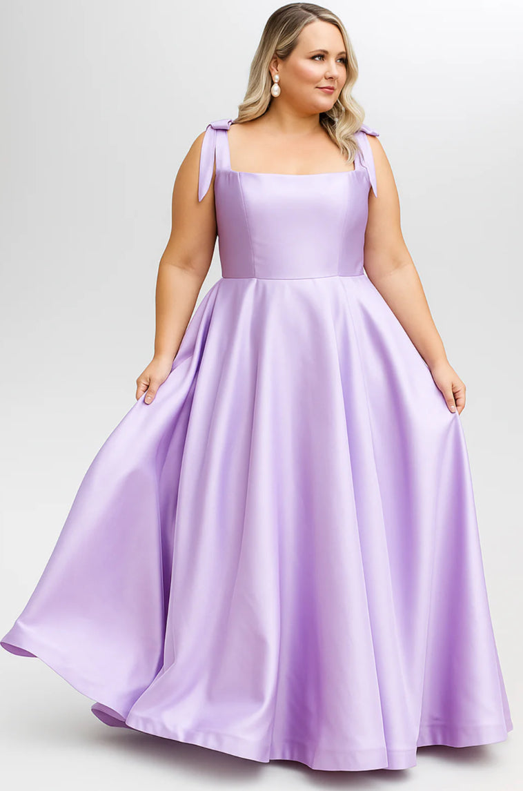 SC7444 Sydney’s Closet 26PL