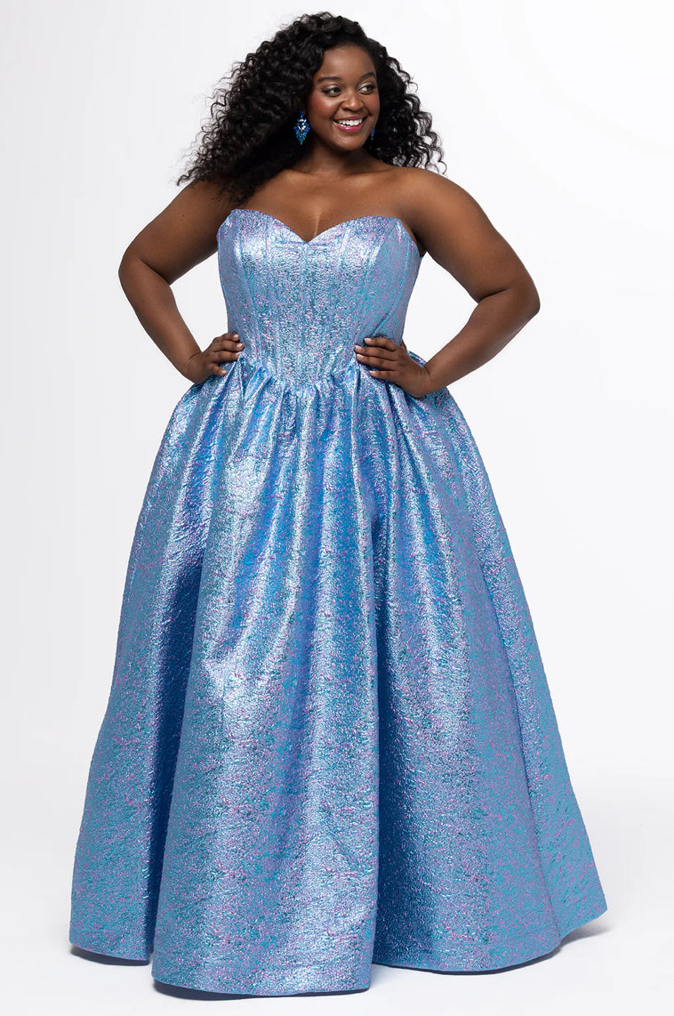 TE2538 Sydney’s Closet 26L