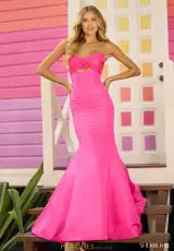 57058 SHERRI HILL 25