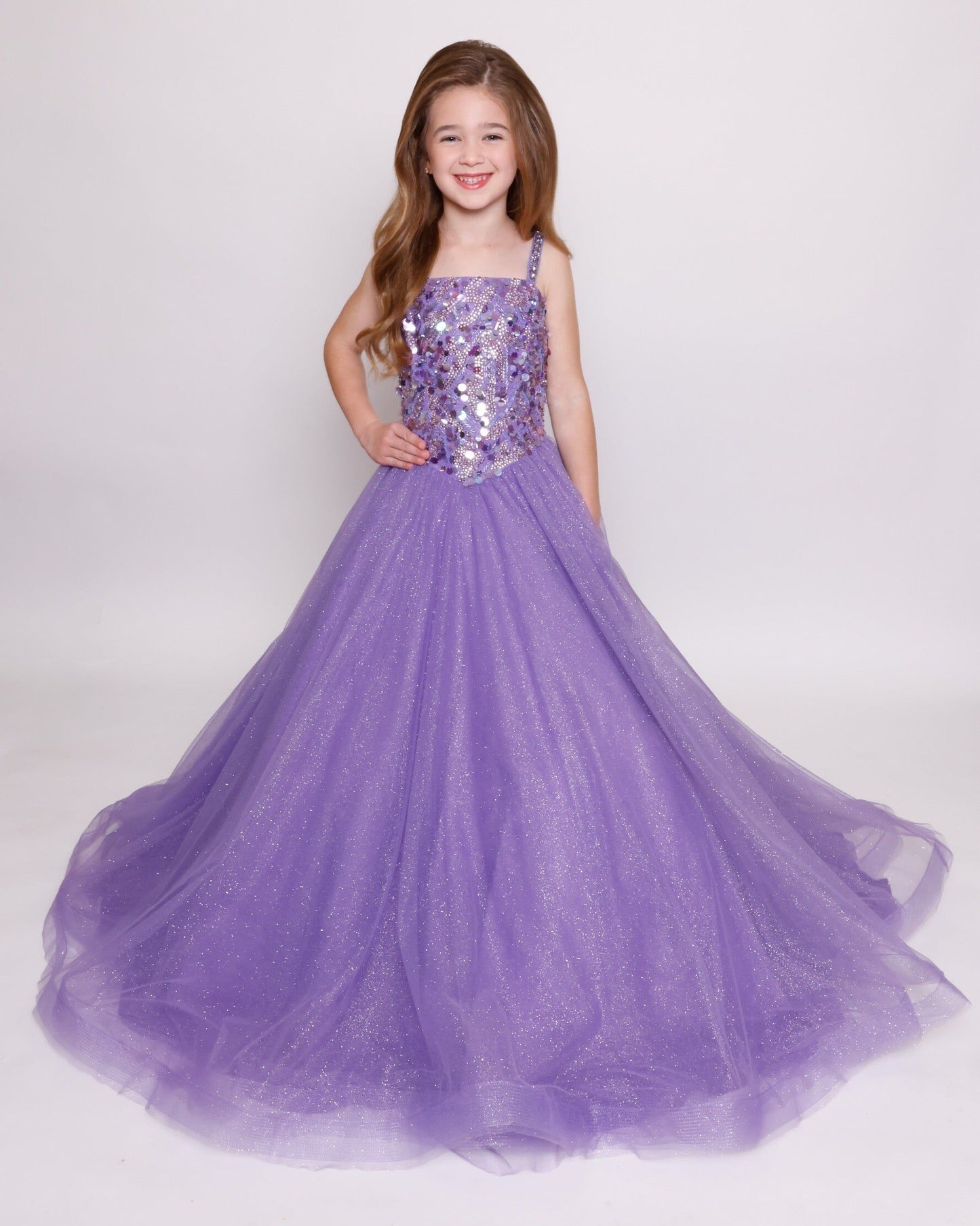 39896 AVA PRESLEY 26KL