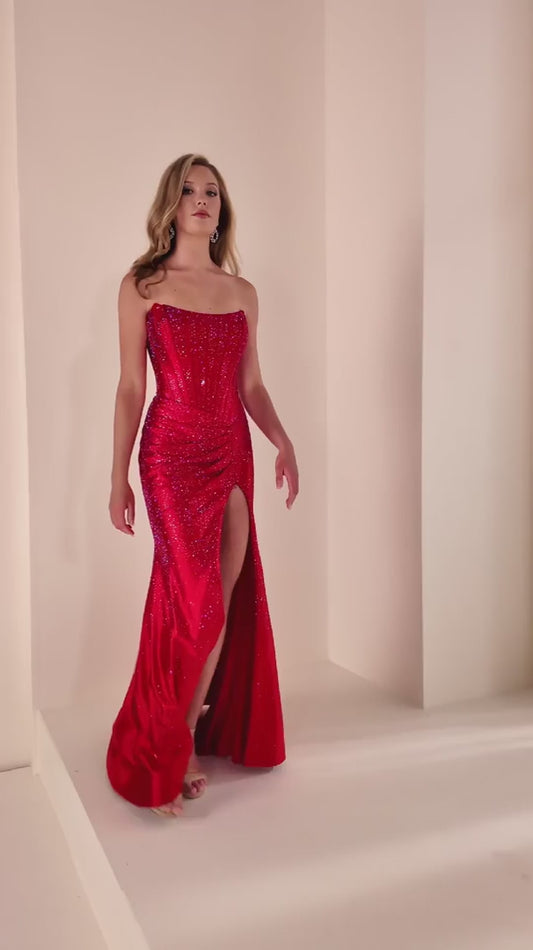 EW37063 Ellie Wilde 26L