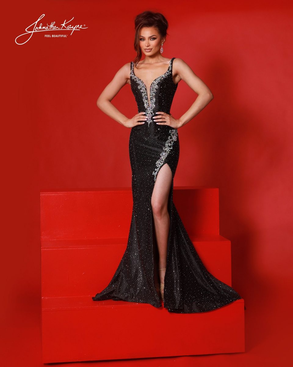 3237 Johnathan Kayne 26