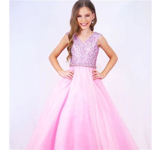 27737 AVA PRESLEY PRINCESS