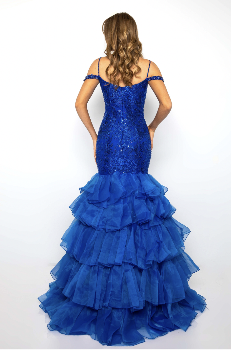38915 AVA PRESLEY 26L